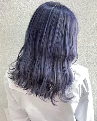 セミロング カラー カラー縮毛モデル💙 MoE💙🐈‍⬛のヘアスタイル