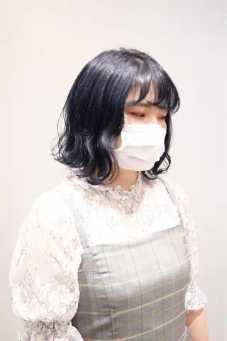 ミディアム カラー ワタナベ テルマサのヘアスタイル