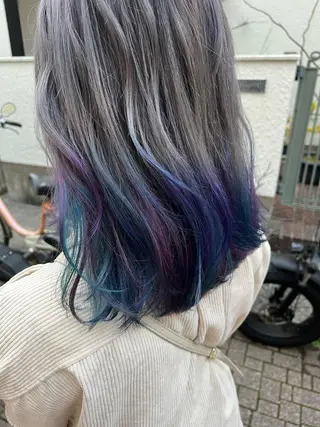 セミロング カラー 原宿サロン代表 デザインカラー伊藤卓のヘアスタイル