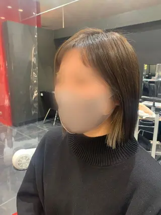 ショート カラー 艶髪/白髪ぼかし ヘッドスパ/大野結菜のヘアスタイル