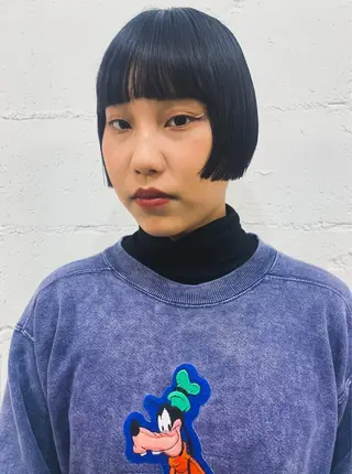 ショート カラー kotomi .のヘアスタイル