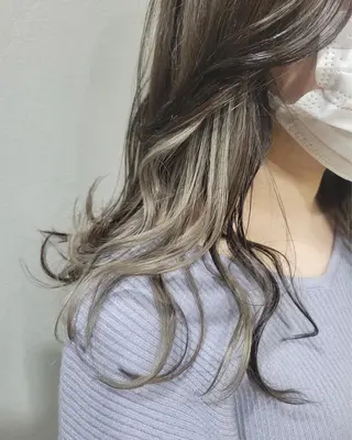 ロング カラー 舟橋 りんかのヘアスタイル