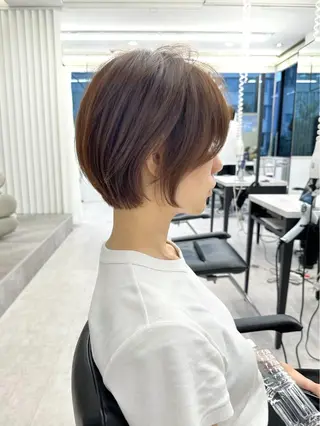 ショート ショートヘア くすみカラー、大場猛のヘアスタイル