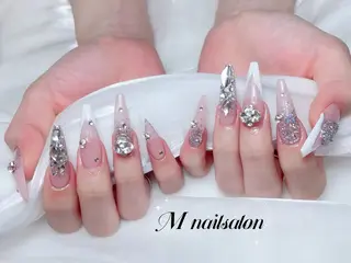 ネイル M🌷nail 長さだし専門店のネイルデザイン
