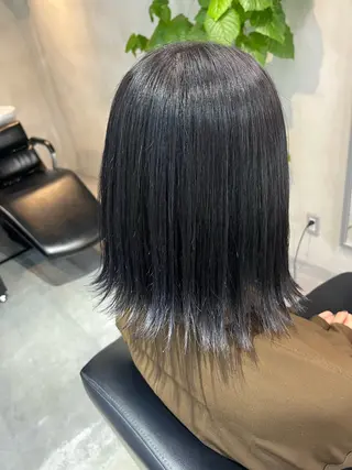 ショート -LOLAM-所属・井上 真佑のヘアスタイル