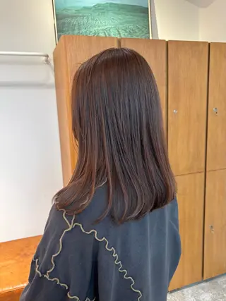 カラー aiko【艶カラー ・ミニモ年内で終了】のヘアスタイル