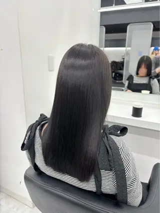 ロング カラー ヘアアレンジ 🫧暗染艶カラー🫧 yosuke横浜のヘアスタイル