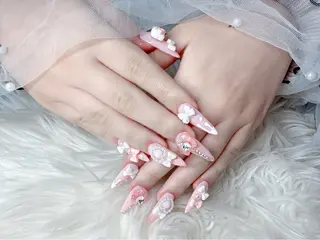 ネイル &ME Momoのネイルデザイン