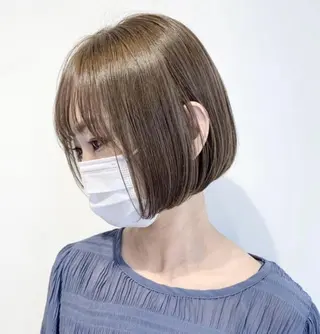 ショート カラー 黒田 あゆかのヘアスタイル