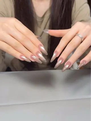 ロング moomi ゆりのネイルデザイン