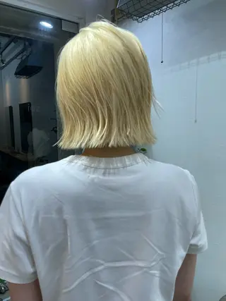ミディアム カラー 水野谷愛/ハイトーン カラー/カラーモデルのヘアスタイル