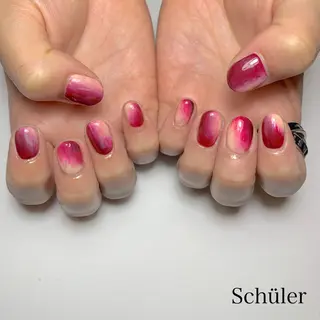 ネイル Schüler所属・野内 まきのネイルデザイン