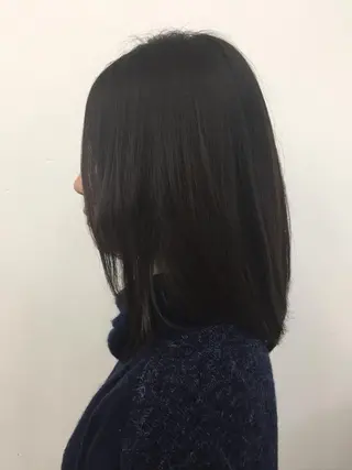 ミディアム 岩崎 裕司のヘアスタイル