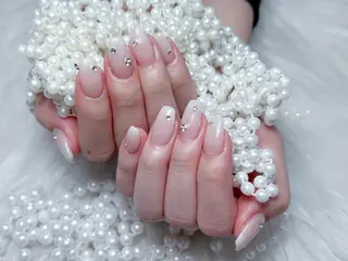 ネイル Mina🤍 愛莉🪽のネイルデザイン