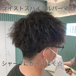 ショート パーマ 小沼 正悟のヘアスタイル