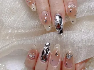 ネイル 🎀彩羽チップ 長さだし専門🎀のネイルデザイン