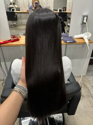 ロング mono / Manatoのヘアスタイル