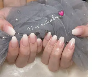 ネイル U·Mi nail salon所属・U·MI 長さ出し専門店のネイルデザイン
