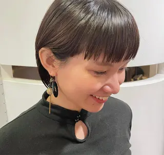 ショート カラー ブリーチなしで透け感 暖色カラーボブaoiのヘアスタイル