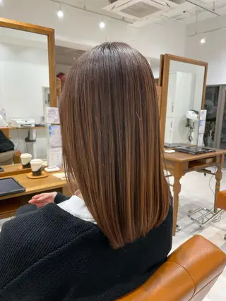 セミロング NeiRo 日本橋所属・伊藤 神威のヘアスタイル
