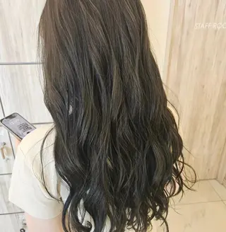 ロング GRANDEUR まついのヘアスタイル