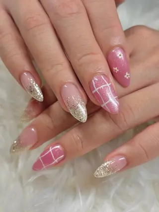 ネイル Bianca大名店 WATANABEのネイルデザイン