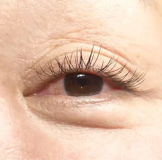 マツエク・マツパ LEDエクステ専門店 Fedis 京橋のマツエク・マツパデザイン