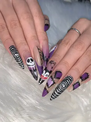 ネイル NES NAIL所属・さゆり￤推しキャラ ￤ロングネイル🩷のネイルデザイン