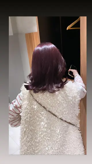 ミディアム 透明感モテ艶髪カラー Gallicaイリサのヘアスタイル