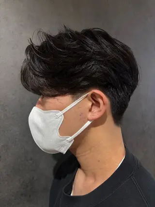 メンズ kalm所属・✵TAKUMI/ 横浜/センターパートのヘアスタイル