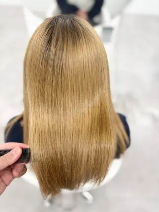 セミロング door white hideのヘアスタイル