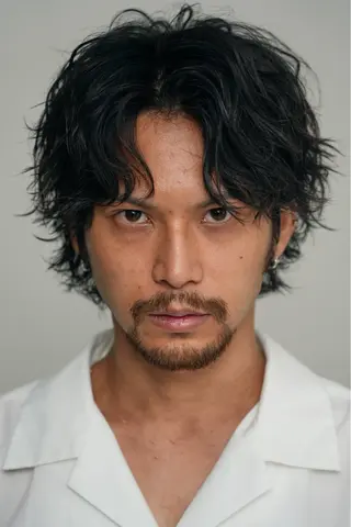 パーマ メンズ fifth 安次富　泰雅のヘアスタイル