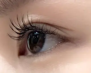 マツエク・マツパ 岡田詩織 MODE Ks松原店のヘアスタイル