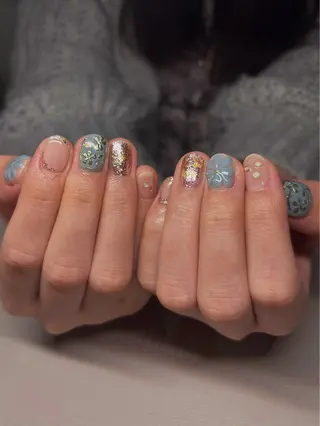 ネイル 🫧ユキ🫧 持込OK/平日夜&土のネイルデザイン