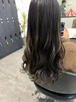 ロング 家田 竜のヘアスタイル