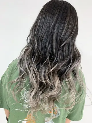 ロング 🥇近藤 恭輔🥇 Recharme新保のヘアスタイル