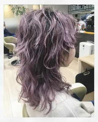 セミロング カラー freelance lab所属・iizuka akiのヘアスタイル