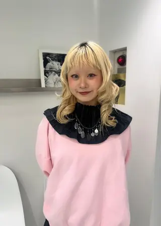 カラー LiSA/レイヤー /カラー特化のヘアスタイル