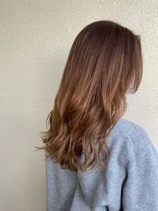 ロング カラー ヘアアレンジ すぎもと さき⚡️ 朝ラク・*パーマのヘアスタイル