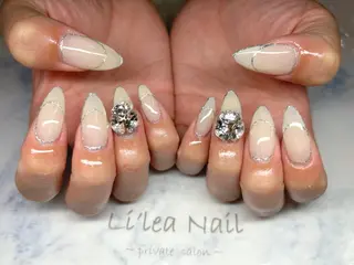 ネイル Li'leaNail AINAのネイルデザイン