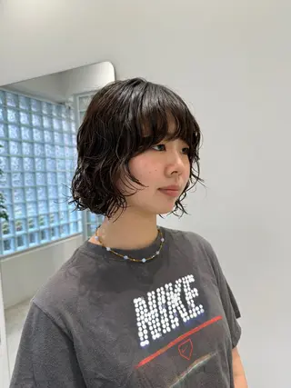 ショート パーマ Lyuck所属・艶カラー ⋆✦ HIROMIのヘアスタイル