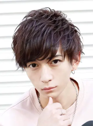 ショート カラー パーマ メンズ 二 宮のヘアスタイル