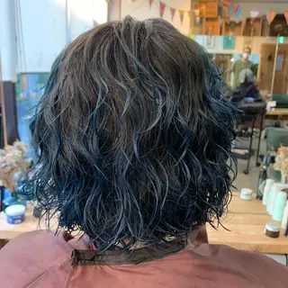 ショート カラー 奥村 卓也のヘアスタイル