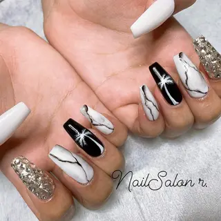 ネイル Nailsalon r.のネイルデザイン