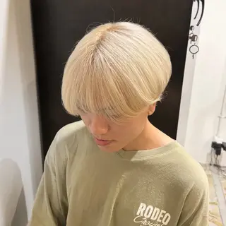 カラー メンズ ハイトーン/デザイン カラー/悠斗のヘアスタイル