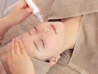 毛穴洗浄& 睫毛パーマ上野御徒町のマツエク・マツパデザイン