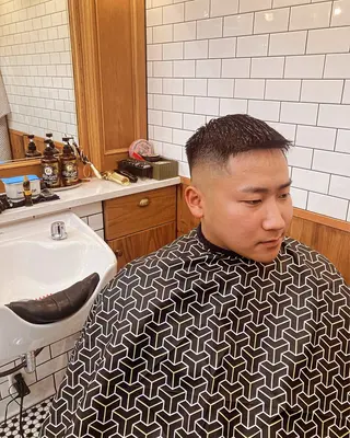 ショート メンズパーマ メンズカットYUKIのヘアスタイル