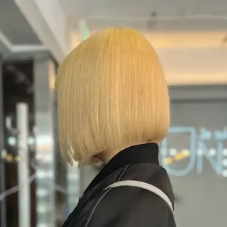 ショート カラー 🌼金髪ボブ/ハイト ーン特化 もえぴ🌼のヘアスタイル