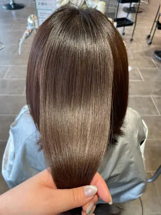 【髪質改善】 夏目結以のヘアスタイル