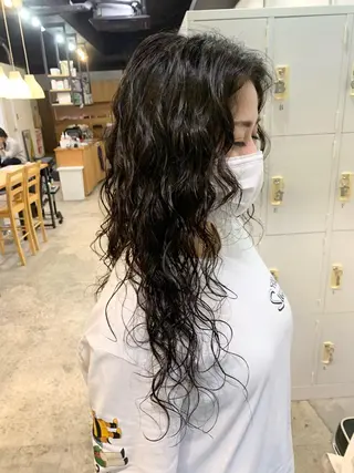 ロング パーマ 髪質改善🌈 tomomiのヘアスタイル